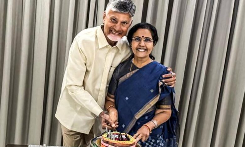 Modi, Revanth Reddy, Fadnavis, Yogi, Pawan Kalyan, Jr. NTR greet Chandrababu Naidu on 76th birthday