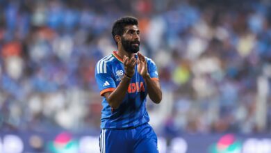 Du Plessis: Bumrah in the XI is 'like having a genie'