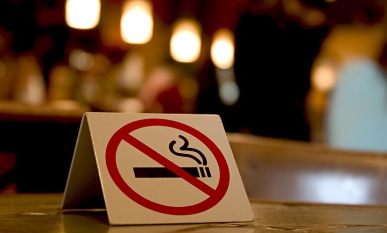 U.K. agrees ban on cigarette sales for people born after 2008