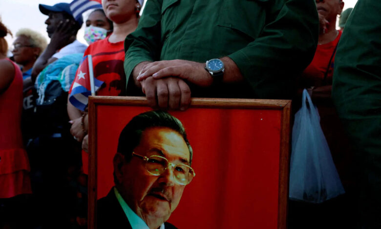 Cuba crisis: After power outages of up to 22 hours a day, shortages of tap water, U.S now imposes sanctions on President, Raul Castro, family members